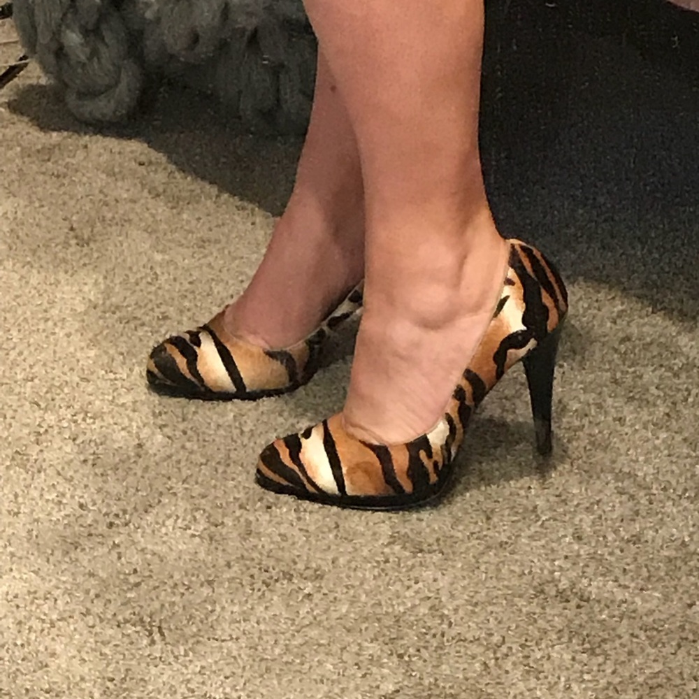 Nine West Leopard print size 11